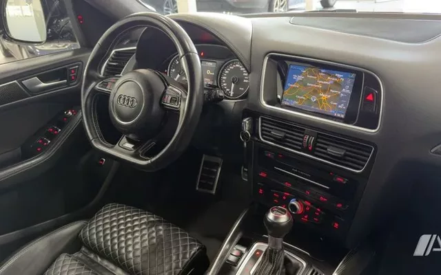 AUDI Q5 SQ5 3.0TDI Plus quattro Tiptronic 340