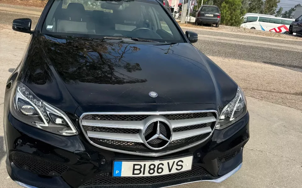 Mercedes-Benz E 220 CDI 7G-TRONIC Avantgarde