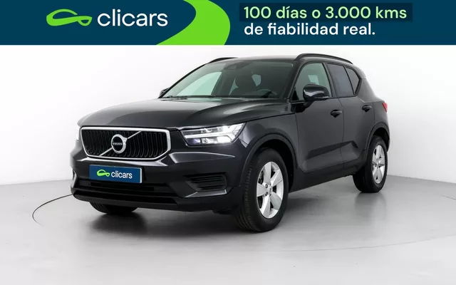 VOLVO XC40 XC40 T2 Momentum Core