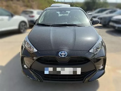 TOYOTA Yaris Yaris 100H 1.5 Active Tech