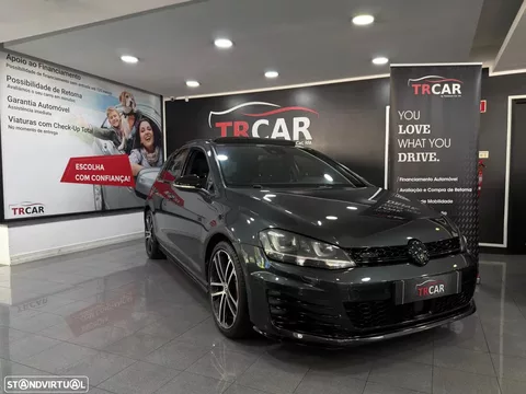 VW Golf 2.0 TDI GTD DSG