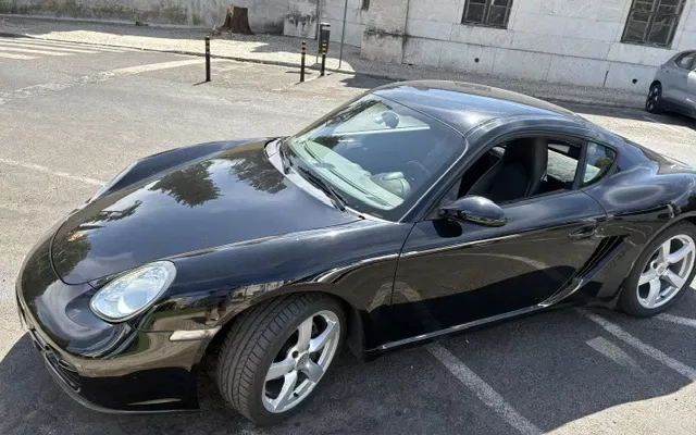 Porsche 718 Cayman