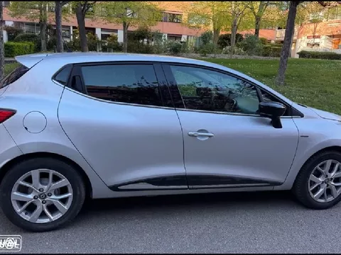 Renault Clio (Energy) TCe 90 Start & Stop LIMITED