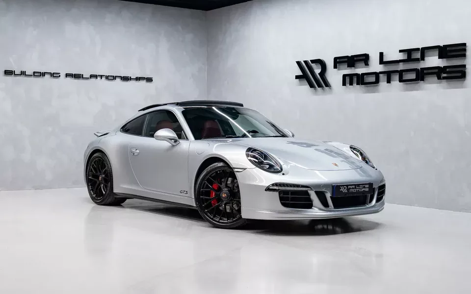Porsche 911 (991) Carrera 4 GTS PDK