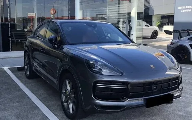 PORSCHE Cayenne Cayenne Turbo S E-Hybrid Coupé Aut.
