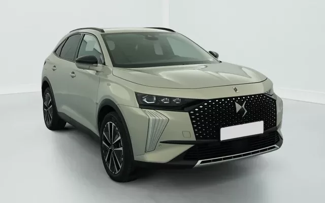 DS DS7 BlueHDi 130 EAT8 Pallas Zéro km immatriculé