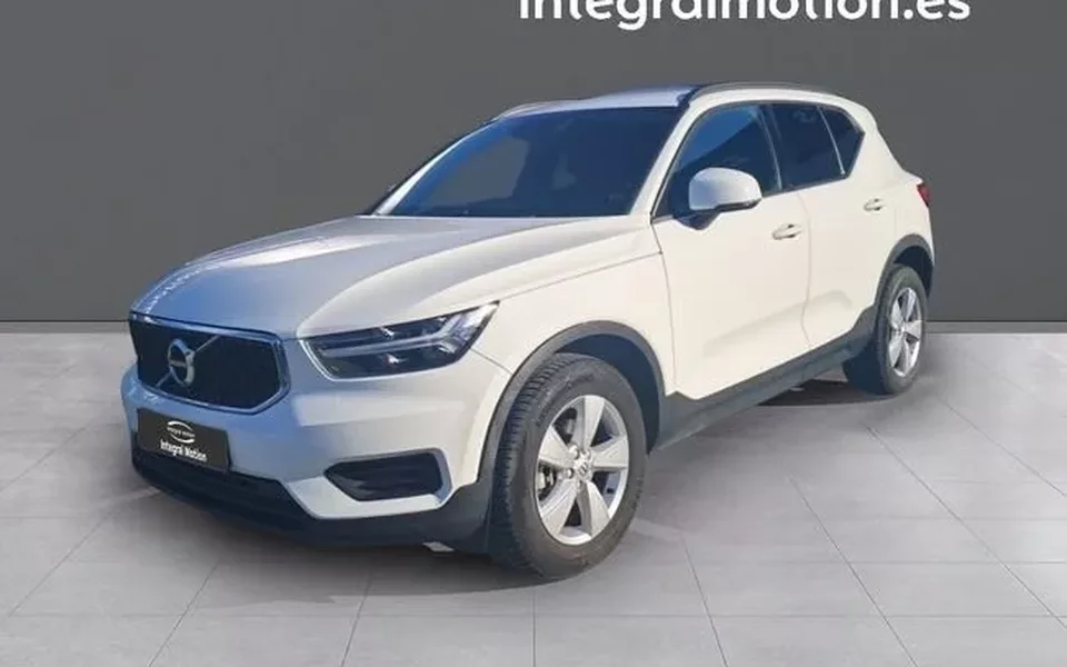 VOLVO XC40 2.0 D3