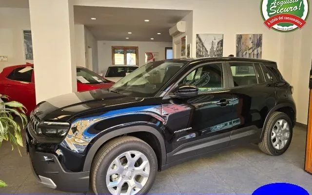 JEEP Avenger 1.2 Turbo 100 CV Altitude TECK&SKY KM ZERO usato Benzina Nero