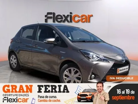 TOYOTA Yaris Yaris 100H 1.5 Active