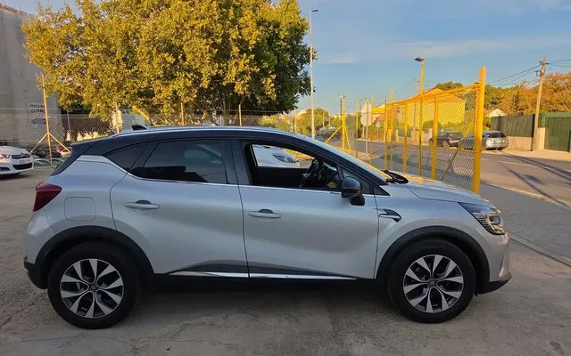 Renault Captur 1.0 TCe Intens