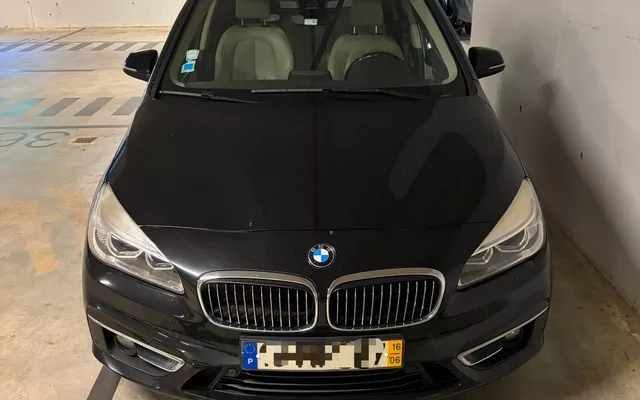 BMW 218 Active Tourer d Line Luxury Auto