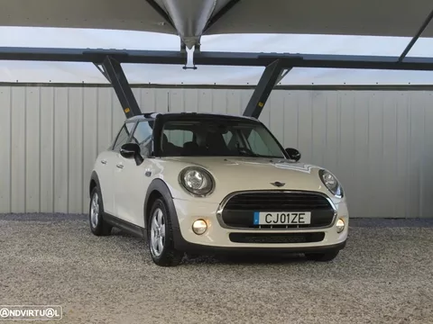 MINI 5 Portas One