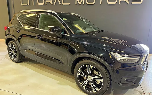 Volvo XC 40 1.5 T5 PHEV Momentum Plus