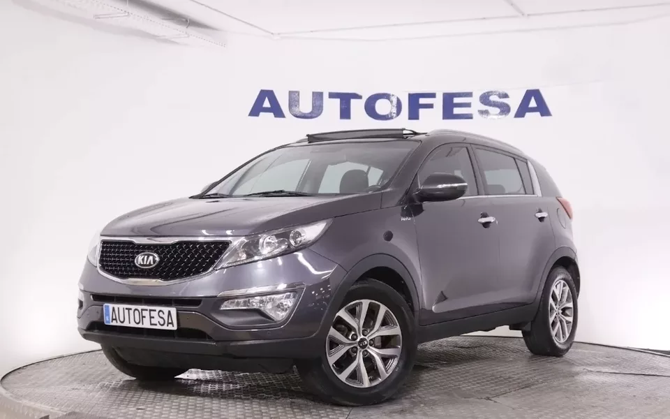 Kia Sportage 2.0 CRDI 136CV 4X4 AUTO 5P # TECHO PANORAMICO ELE,CUERO,NAVY