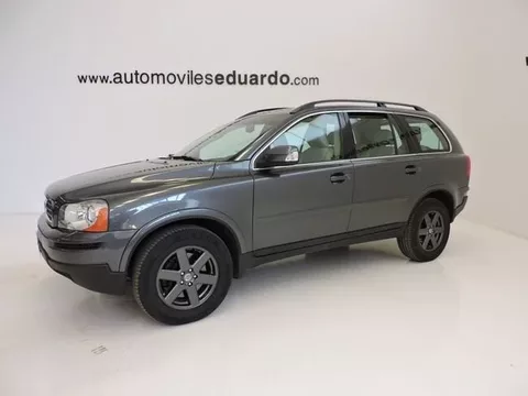 VOLVO XC90 D5 Momentum Aut. (7 plazas)
