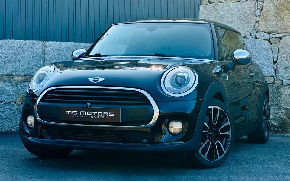 MINI 3 Portas