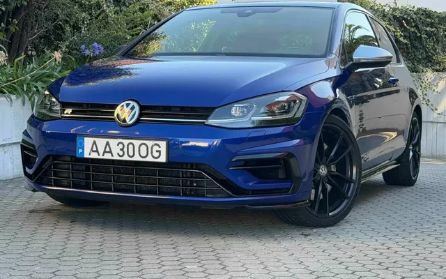 VW Golf R 4Motion (BlueMotion )