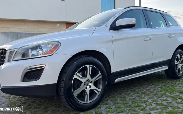 Volvo XC 60 2.0 D3 Drive Momentum Start/Stop