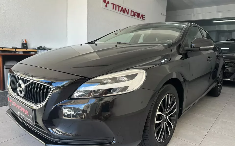 Volvo V40 2.0 D3 Kinetic Geartronic