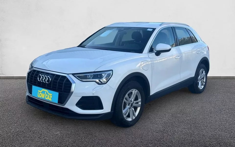 AUDI Q3 45 TFSIe 245 ch S tronic 6 Business line
