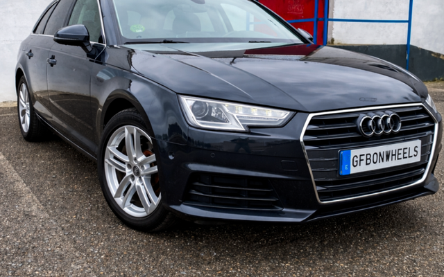 AUDI A4 A4 2.0TDI Sport edition S tronic 140kW