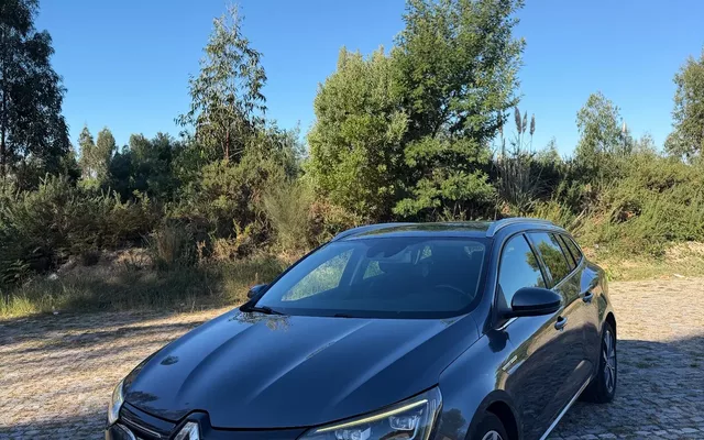 Renault Mégane Sport Tourer dCi 110 FAP EDC Dynamique