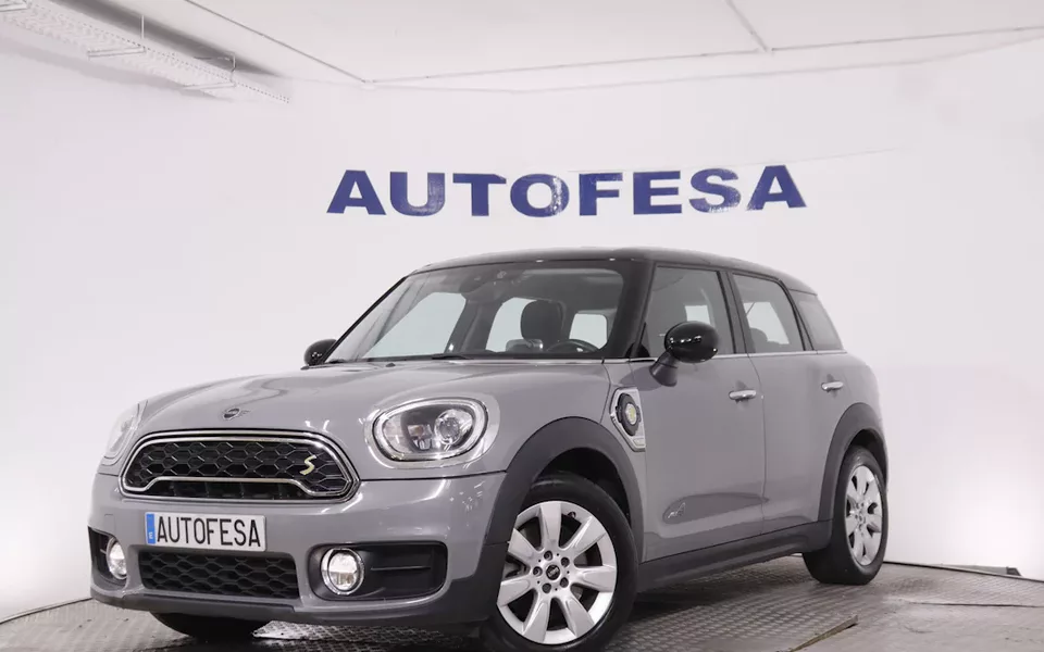 Mini Cooper Countryman 1.5 ALL4 COOPER SE AUTO 224CV 5P # NAVY, PARKTRONIC, CERTIFICADO BATERIA AL 94 %
