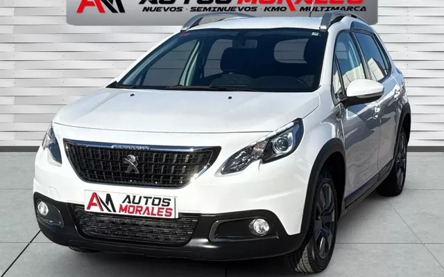 PEUGEOT 2008 2008 1.2 PureTech S&S Signature 82 - 11500€ en Ayamonte