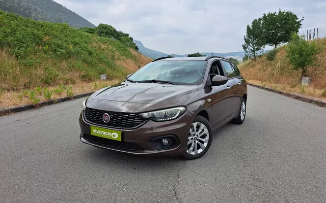 Fiat Tipo 1.3 M-Jet Lounge Tech J17