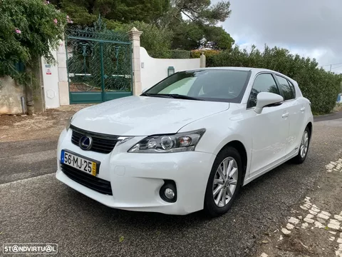 Lexus CT 200h