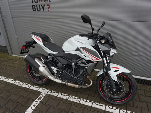 Kawasaki Z400