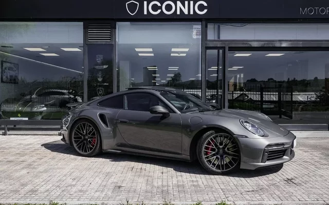 PORSCHE 911 911 Turbo Coupé PDK