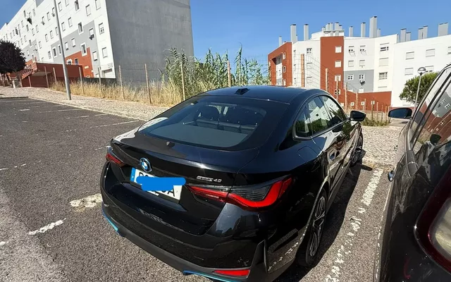 BMW i4 eDrive40