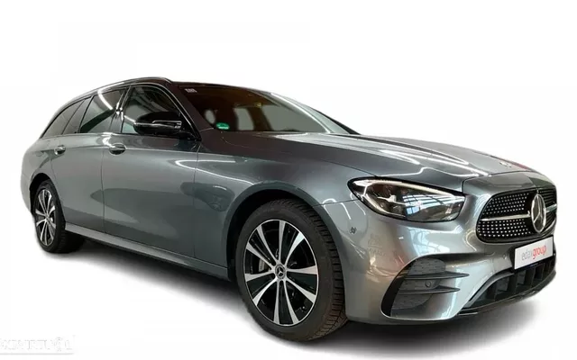 Mercedes-Benz E 300 de 4Matic 9G-TRONIC AMG Line