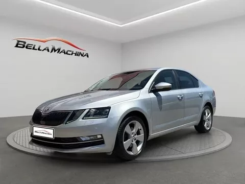 SKODA Octavia Octavia 2.0TDI CR Ambition DSG 110kW