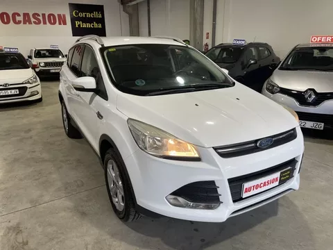 FORD Kuga Kuga 1.5 EcoB. Auto S&S Trend 4x2 150 - 11200€ en Cornella de llobregat