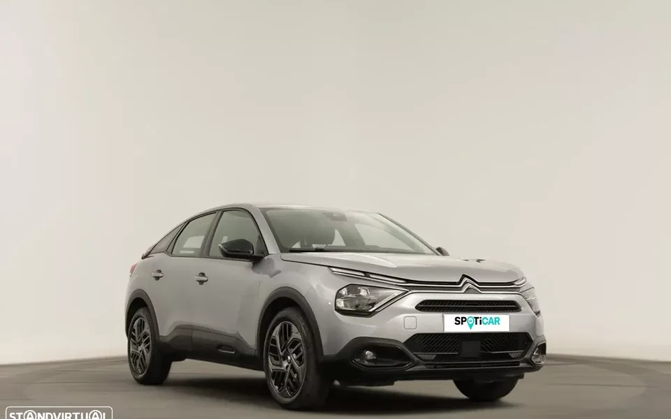 Citroën C4 1.2 PureTech Plus EAT8