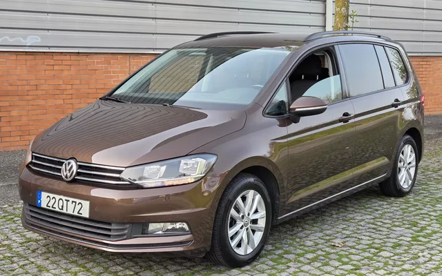 VW Touran 2.0 TDI Highline DSG