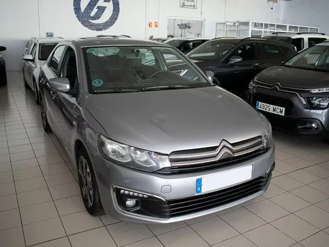 Vendido: CITROEN C-Elysée C-ELYSEE 1.6 BLUEHDI 74KW SHINE 4P - 8500€ en Merida