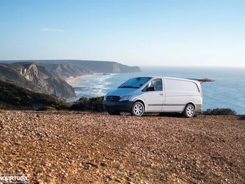 Mercedes-Benz Vito Compacta CREW