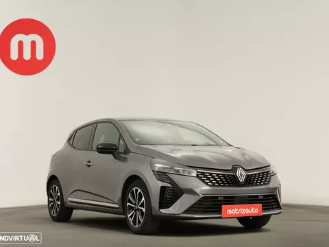 Renault Clio 1.0 TCe Techno Bi-Fuel