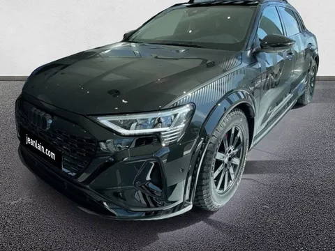 AUDI Q8 E-TRON Q8 55 E TRON QUATTRO DAKAR EDITION