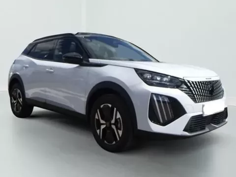 Peugeot 2008 Hybrid 145 e-DCS6 GT Zéro km immatriculé