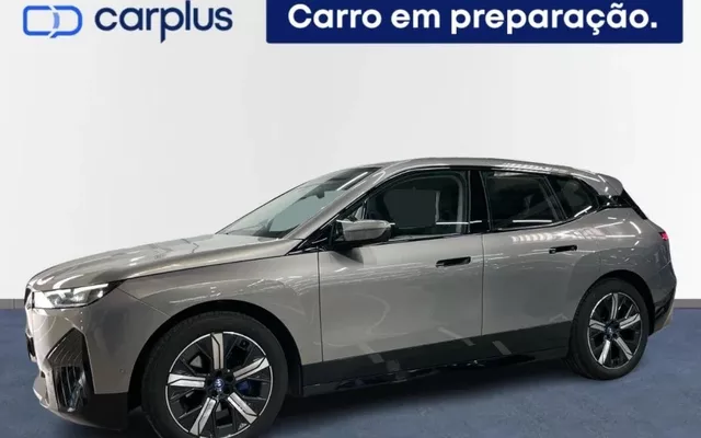 BMW iX xDrive 50
