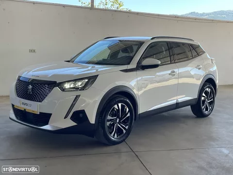 Peugeot 2008 1.2 PureTech Allure Pack