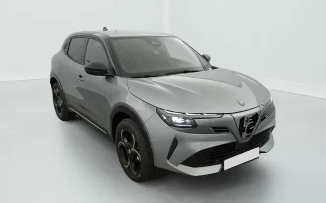 Alfa Romeo Junior 1.2 Ibrida 145 ch eDCT6 Intensa Zéro km immatriculé