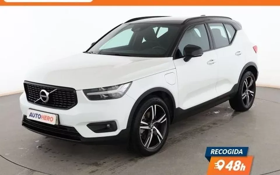 VOLVO XC40 1.5 T5 Recharge Plug-in Hybrid R Design 2WD