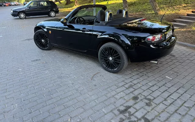 Mazda MX-5