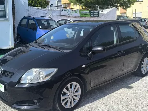 Toyota Auris 1.4 VVT-i AC