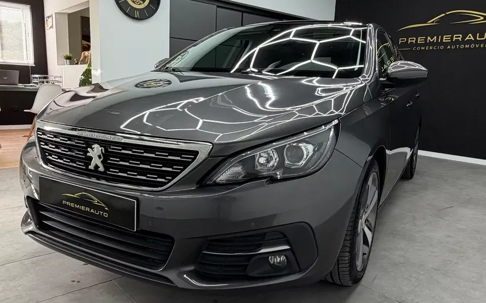 Peugeot 308 1.2 PureTech Allure Full LED EAT8
